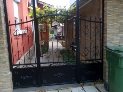 Порти от ковано желязо - Карловски - Плевен