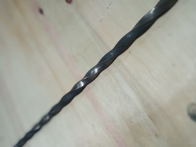 Усукан квадрат 12/12